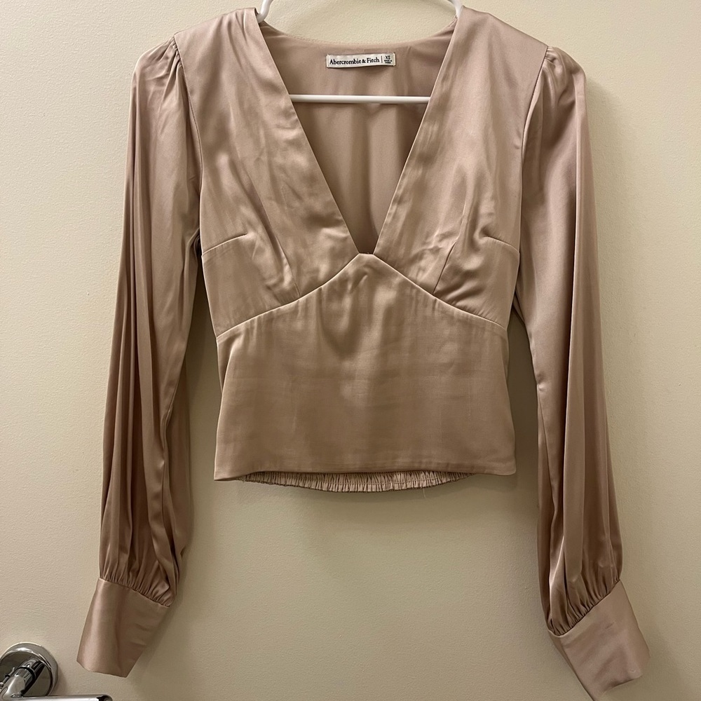 Abercrombie Long-Sleeve Satin Puff Sleeve Top